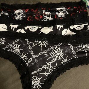 Morvia 3pk lace trim cheeky goth Emo panties XL floral skull/ghost Web Lingerie